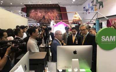 รองนายกรัฐมนตรี เยี่ยมบูธ SAM
