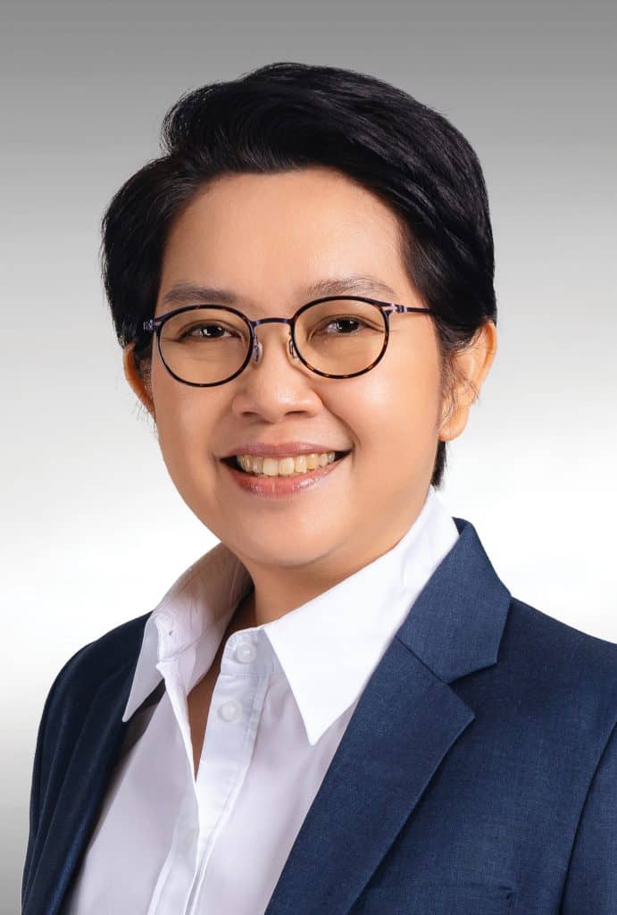 นางสาวนารถนารี รัฐปัตย์