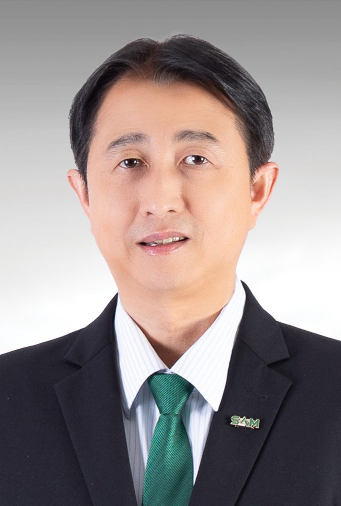 Mr. Krishnapong Kitsanapitak