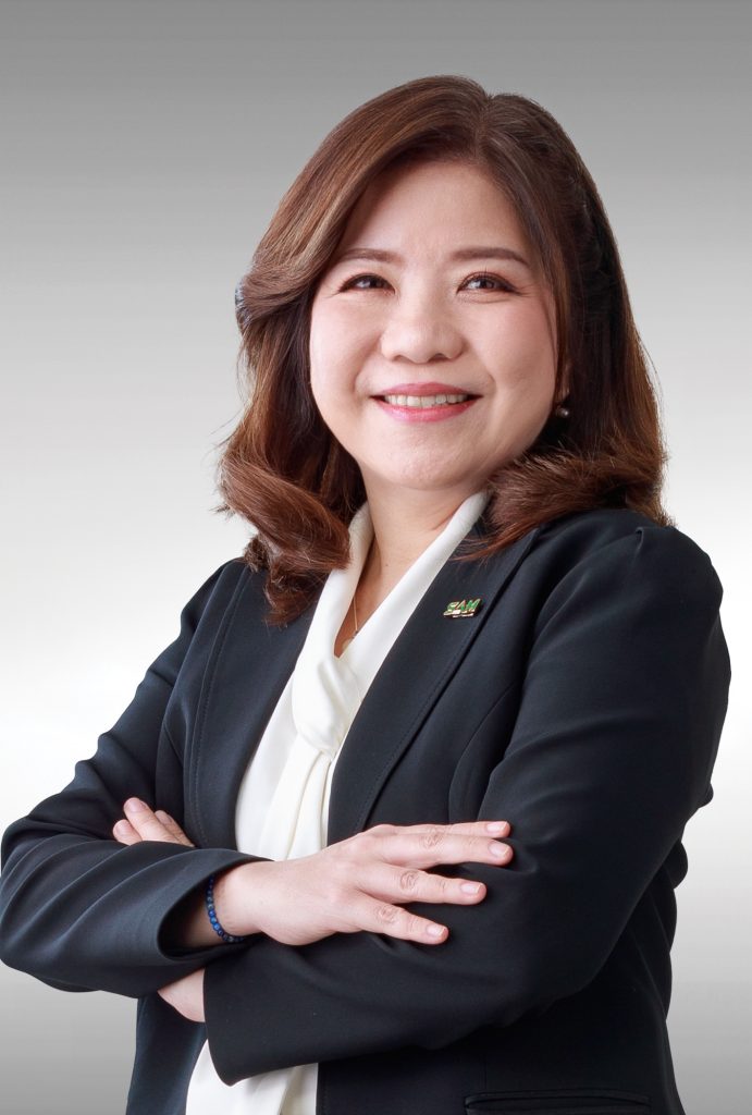 นางสุวัธนา รัศมีโรจน์วงศ์